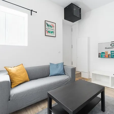 Guestready - The Little House In Holiday home Porto